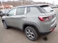 Sting Gray - Compass Trailhawk 4x4 Photo No. 3