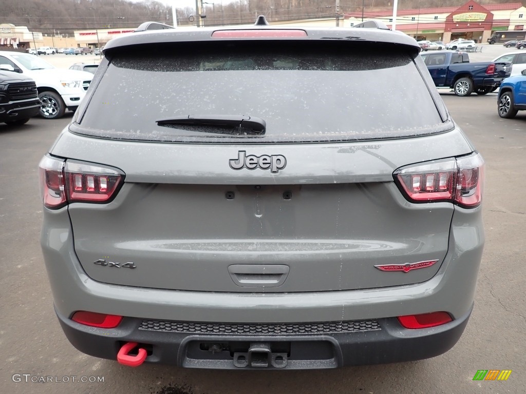 2022 Compass Trailhawk 4x4 - Sting Gray / Black/Ruby Red photo #4