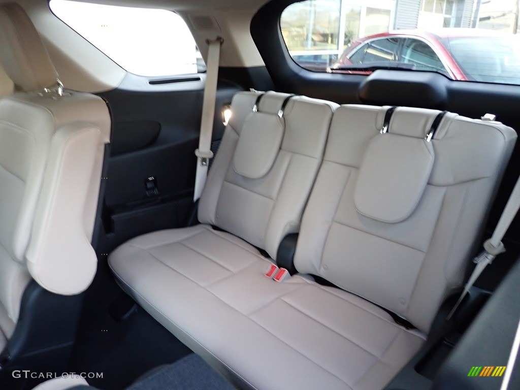 2022 Ford Explorer Limited Rear Seat Photos