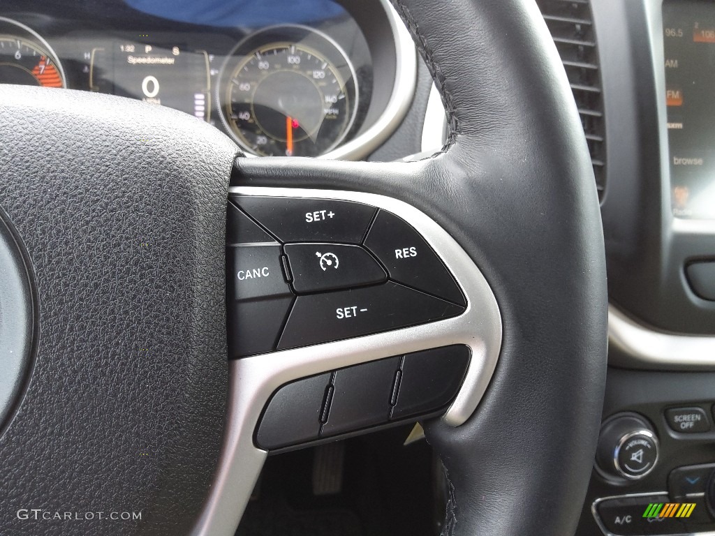 2018 Jeep Cherokee Latitude 4x4 Black Steering Wheel Photo #145606515