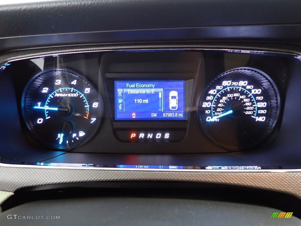 2017 Ford Taurus SE Gauges Photo #145607019