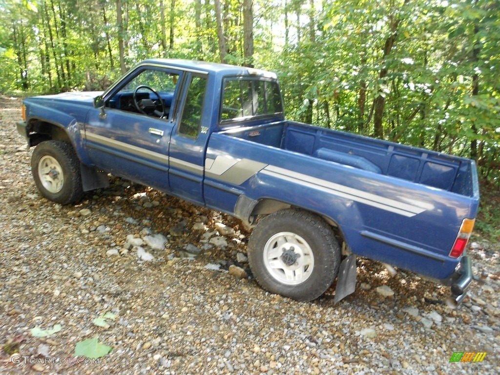 Medium Blue 1986 Toyota Pickup SR5 Extended Cab 4x4 Exterior Photo #145607829