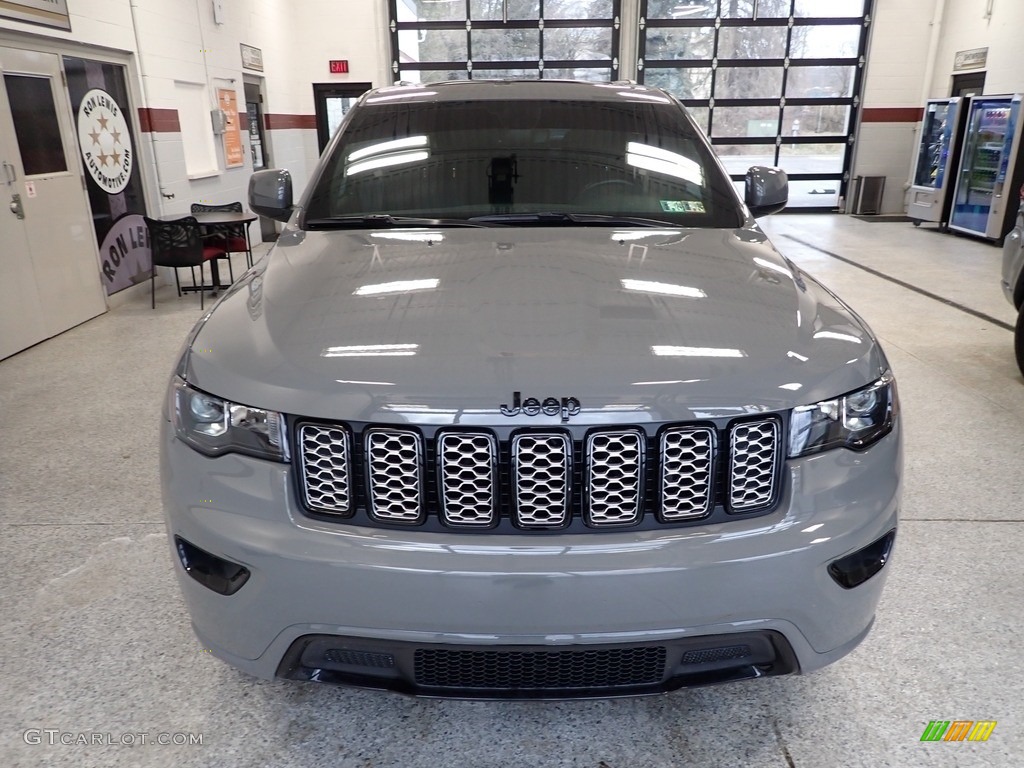 2022 Grand Cherokee Laredo X 4x4 - Sting-Gray / Black photo #2