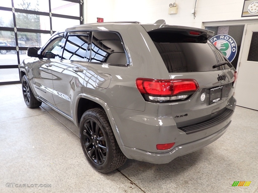2022 Grand Cherokee Laredo X 4x4 - Sting-Gray / Black photo #6