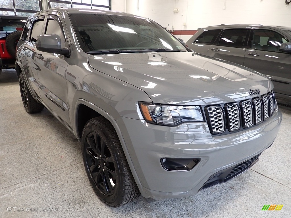 2022 Grand Cherokee Laredo X 4x4 - Sting-Gray / Black photo #9