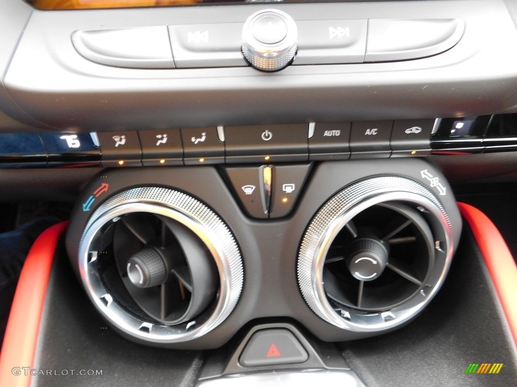 2023 Chevrolet Camaro LT1 Coupe Controls Photos