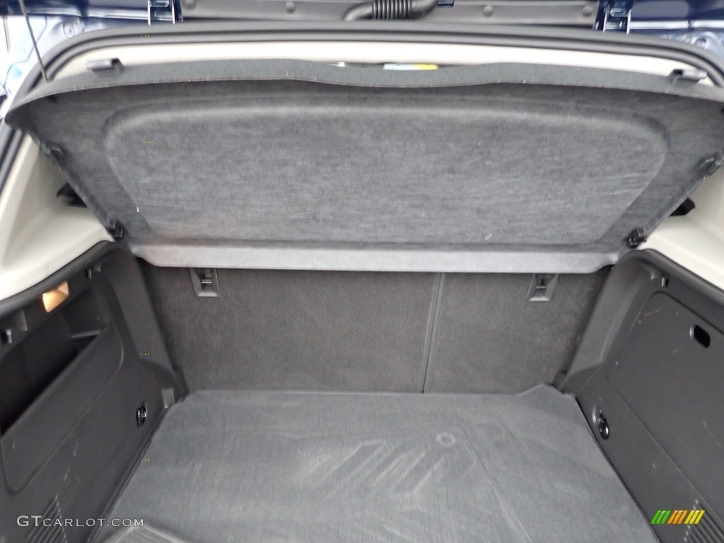 2019 Encore Preferred - Deep Azure Metallic / Ebony photo #17