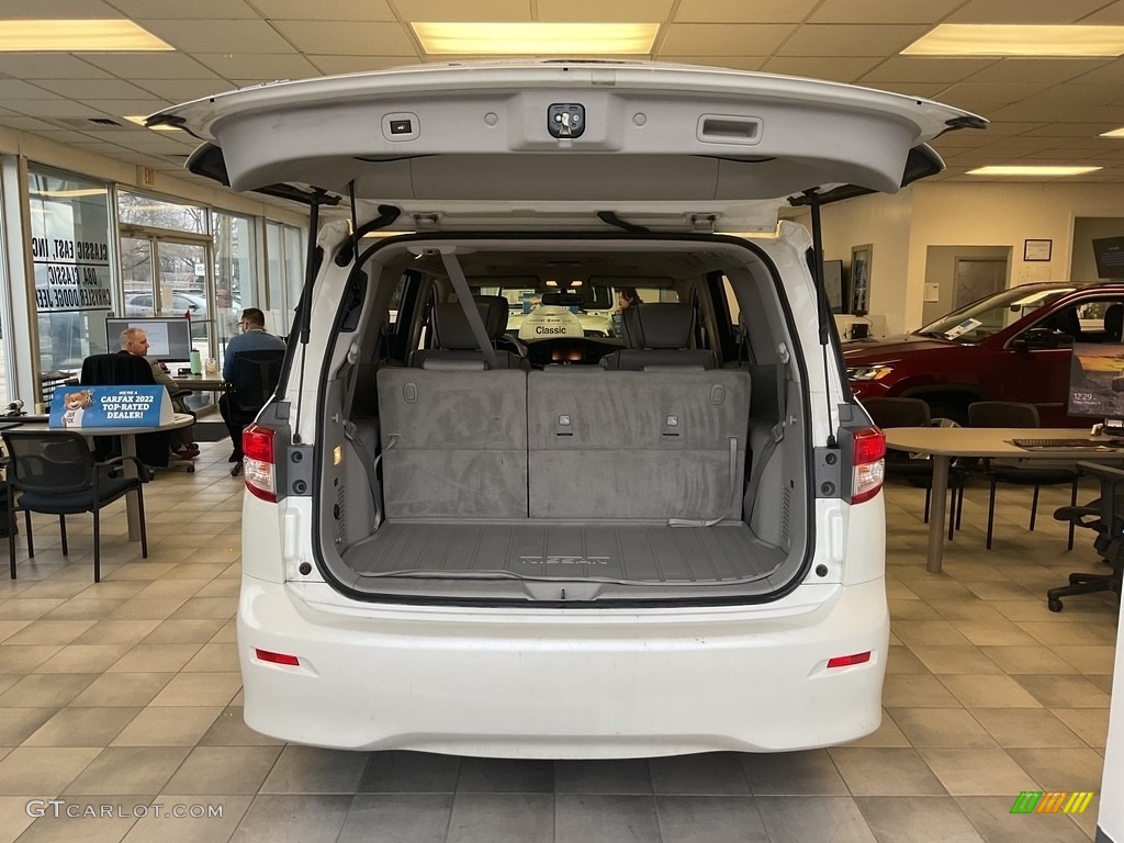 2013 Quest 3.5 LE - Pearl White / Gray photo #8
