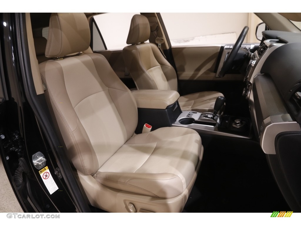 2017 4Runner SR5 Premium 4x4 - Midnight Black Metallic / Sand Beige photo #16