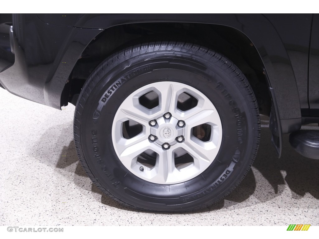2017 4Runner SR5 Premium 4x4 - Midnight Black Metallic / Sand Beige photo #22