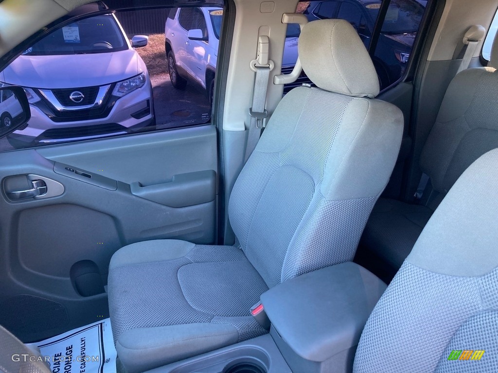 Beige Interior 2018 Nissan Frontier SV Crew Cab Photo #145620921