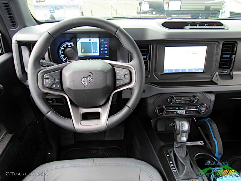 2023 Ford Bronco Black Diamond 4X4 4-Door Dark Space Gray Dashboard Photo #145621845
