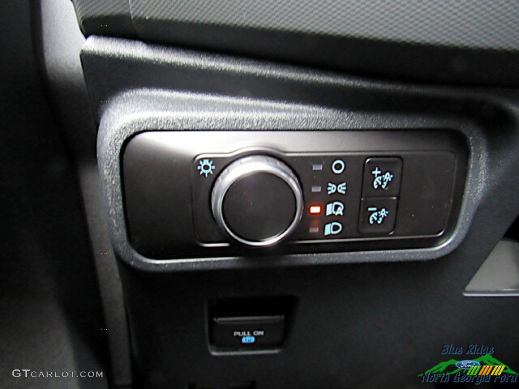 2023 Ford Bronco Black Diamond 4X4 4-Door Controls Photo #145621857