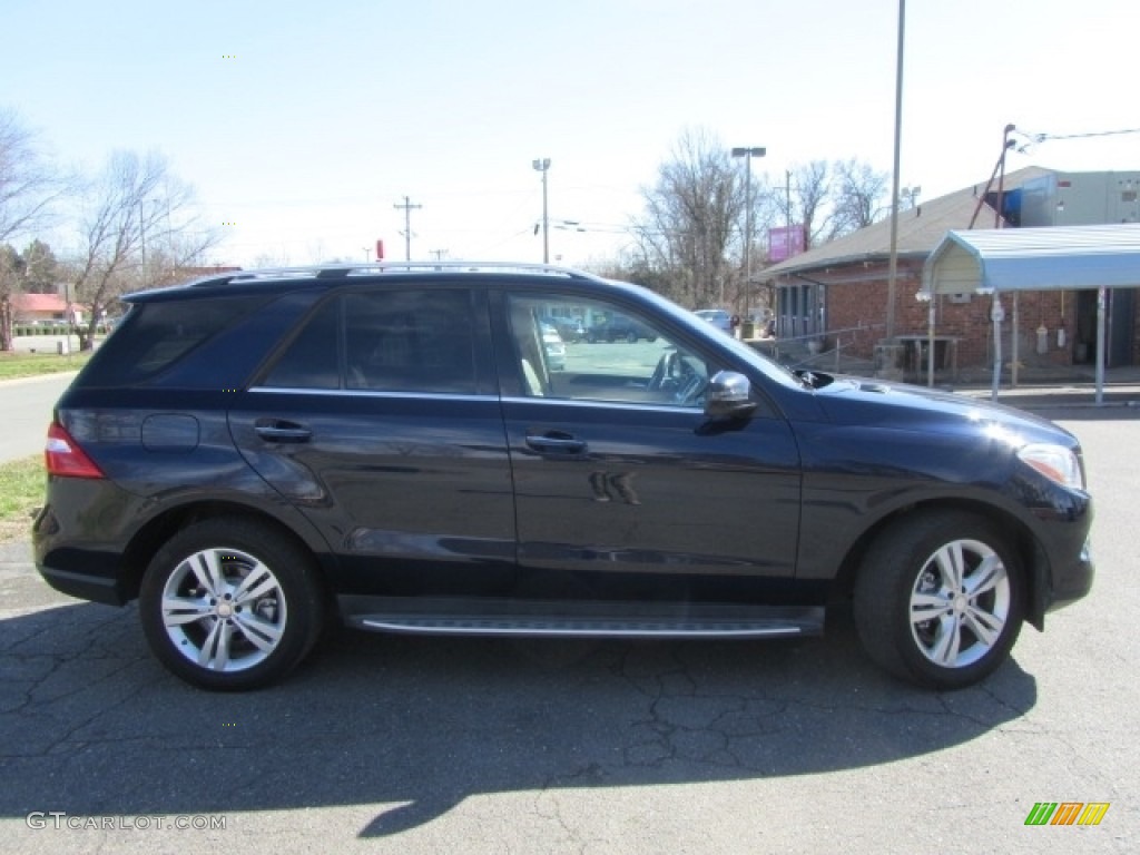 2014 ML 350 4Matic - Lunar Blue Metallic / Almond Beige photo #11