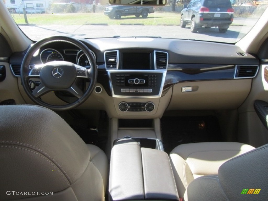2014 ML 350 4Matic - Lunar Blue Metallic / Almond Beige photo #13