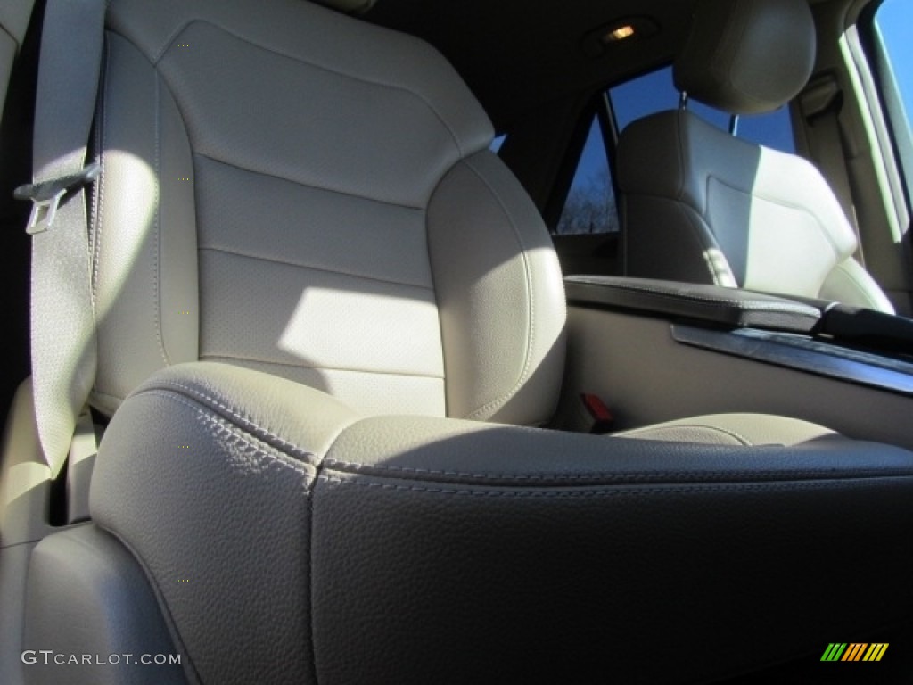 2014 ML 350 4Matic - Lunar Blue Metallic / Almond Beige photo #22