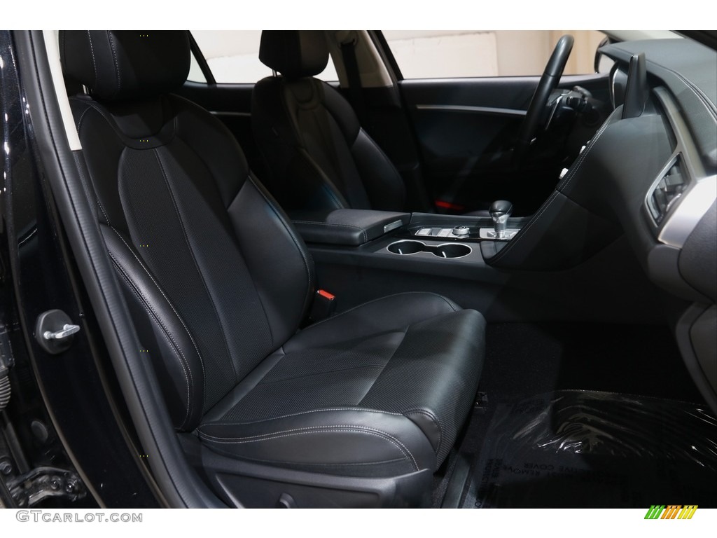 Black Interior 2022 Genesis G70 2.0T AWD Photo #145625039