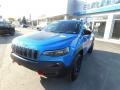 Hydro Blue Pearl - Cherokee Trailhawk 4x4 Photo No. 2