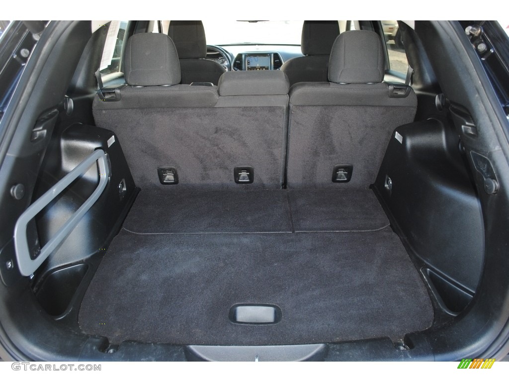 2017 Jeep Cherokee 75th Anniversary Edition Trunk Photos