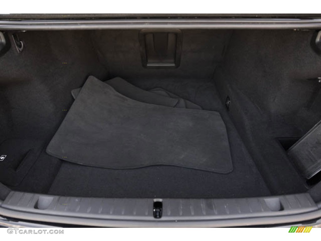 2018 BMW 7 Series 750i Sedan Trunk Photos