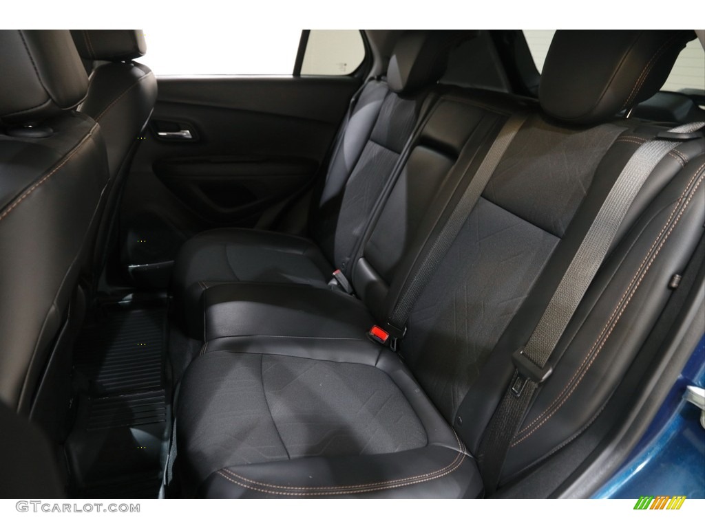 2020 Trax LT - Pacific Blue Metallic / Jet Black photo #16