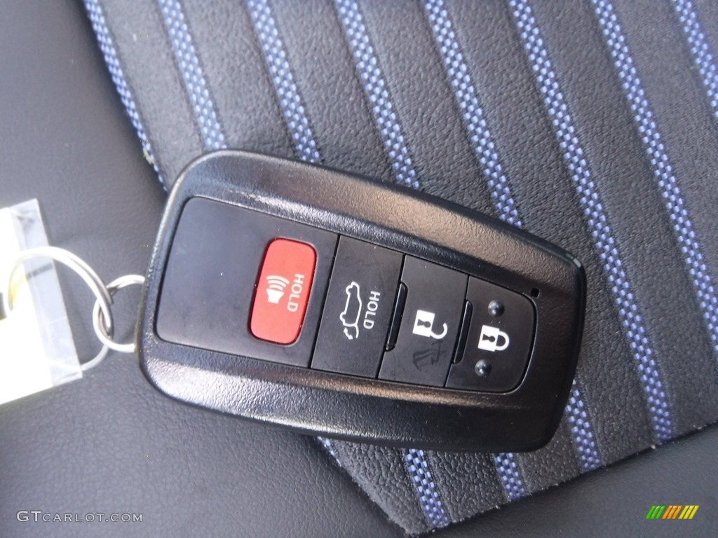 2021 Toyota RAV4 XSE AWD Hybrid Keys Photo #145630445