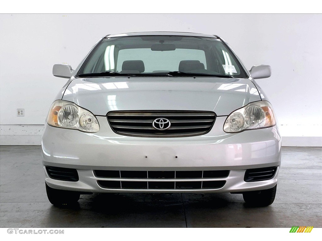 2004 Corolla LE - Lunar Mist Silver Metallic / Light Gray photo #2