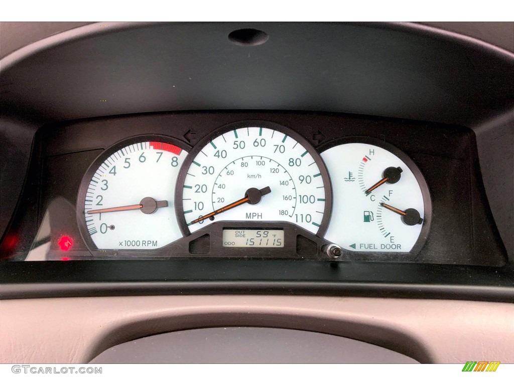 2004 Toyota Corolla LE Gauges Photos
