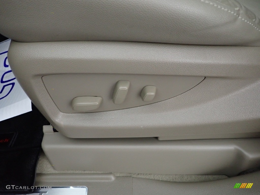 2020 Suburban Premier 4WD - Siren Red Tintcoat / Cocoa/­Dune photo #17