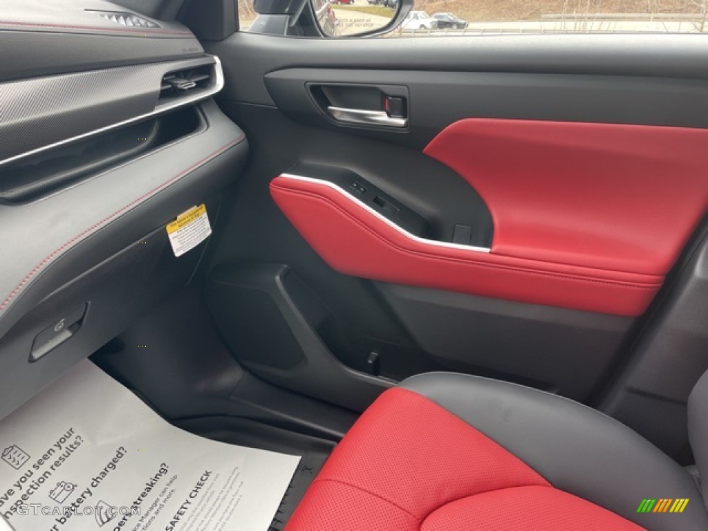 2023 Toyota Highlander XSE AWD Cockpit Red Door Panel Photo #145637522