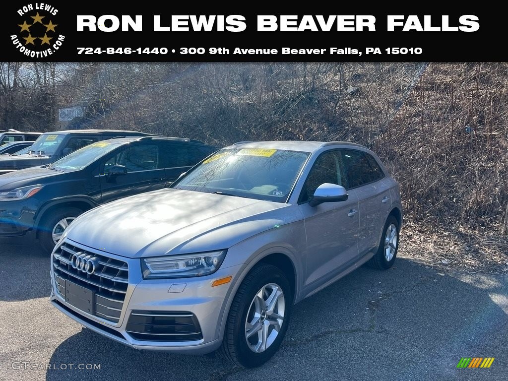 2018 Q5 2.0 TFSI Premium quattro - Florett Silver Metallic / Black photo #1