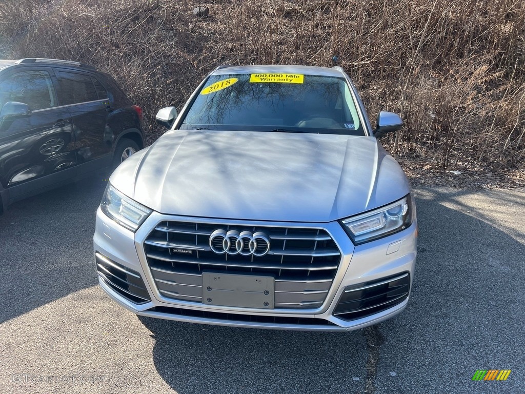 2018 Q5 2.0 TFSI Premium quattro - Florett Silver Metallic / Black photo #2