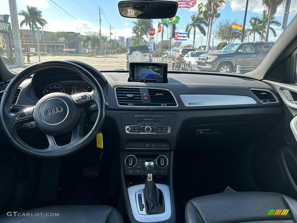 2018 Q3 2.0 TFSI Premium - Cortina White / Black photo #18