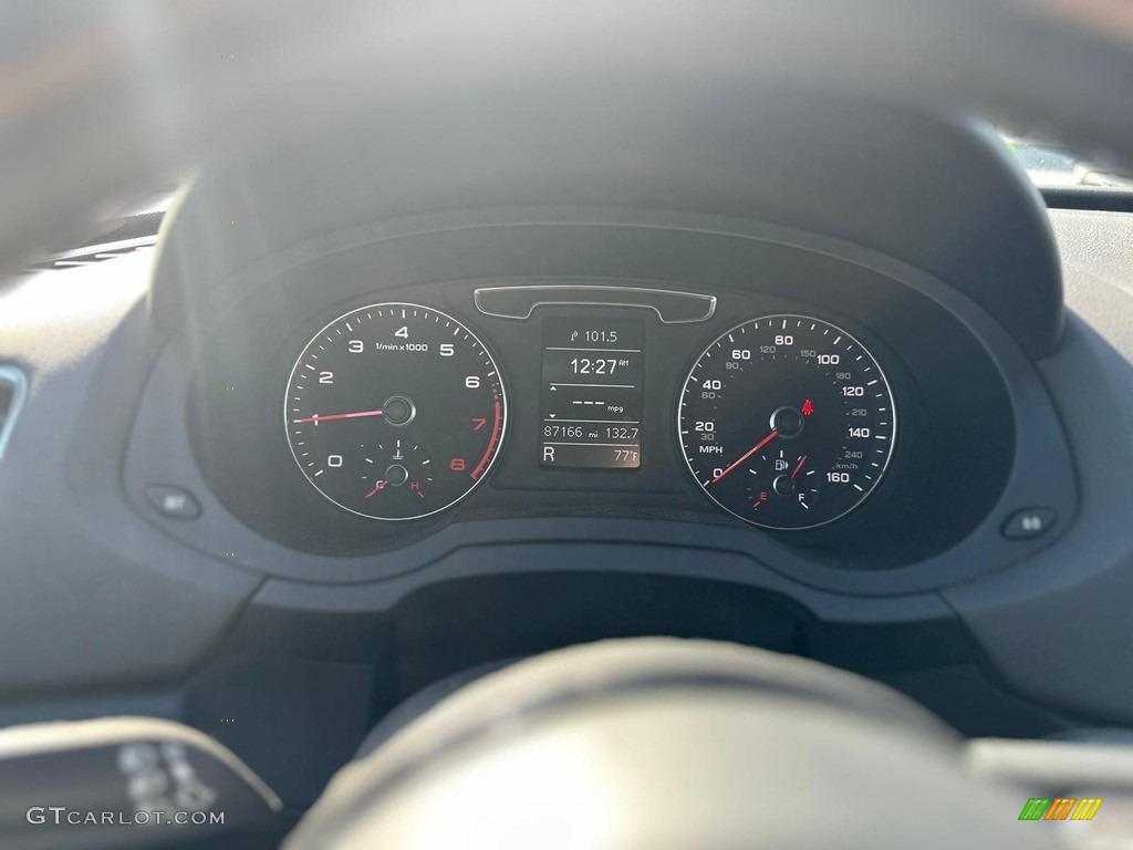 2018 Q3 2.0 TFSI Premium - Cortina White / Black photo #19