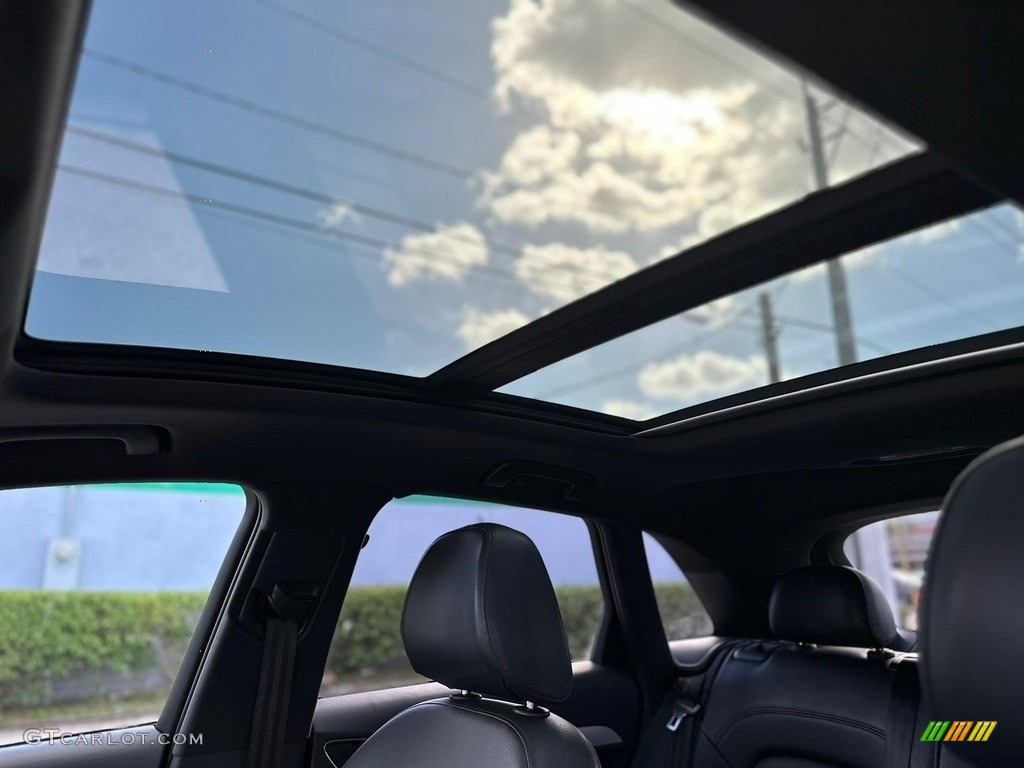 2018 Q3 2.0 TFSI Premium - Cortina White / Black photo #22