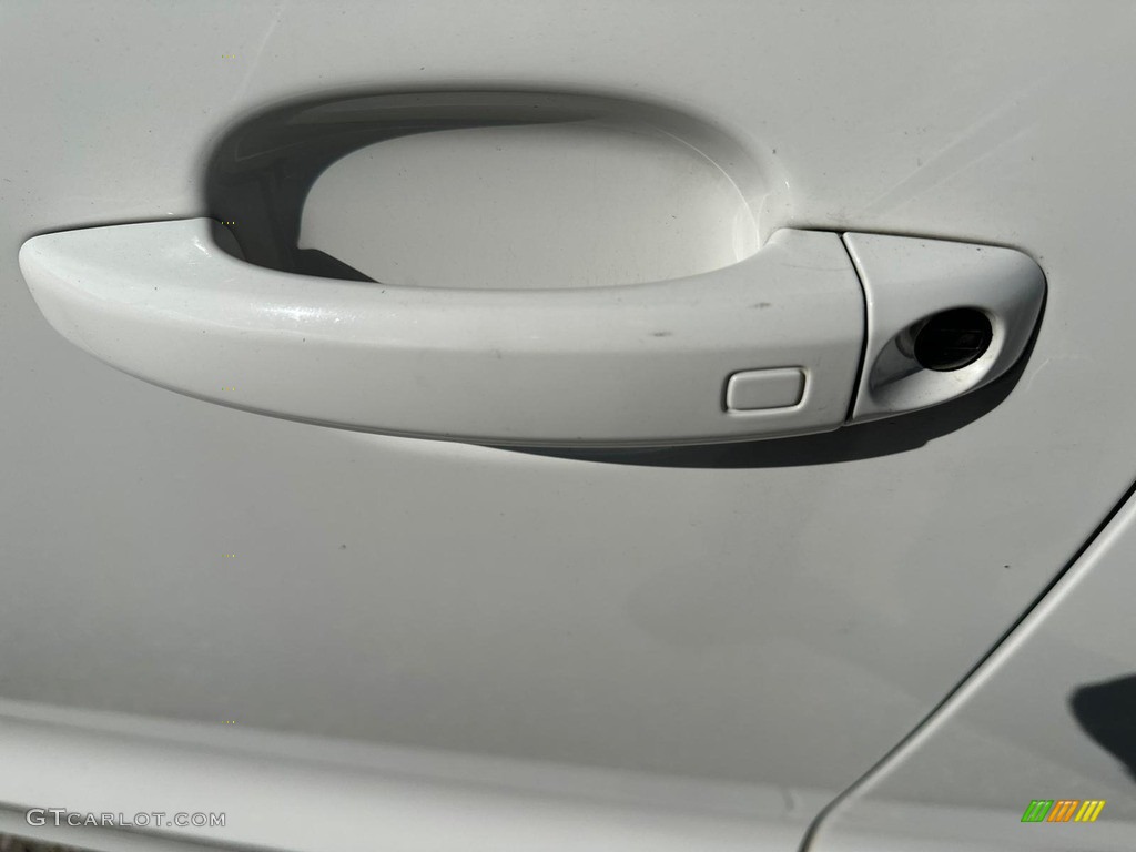 2018 Q3 2.0 TFSI Premium - Cortina White / Black photo #34