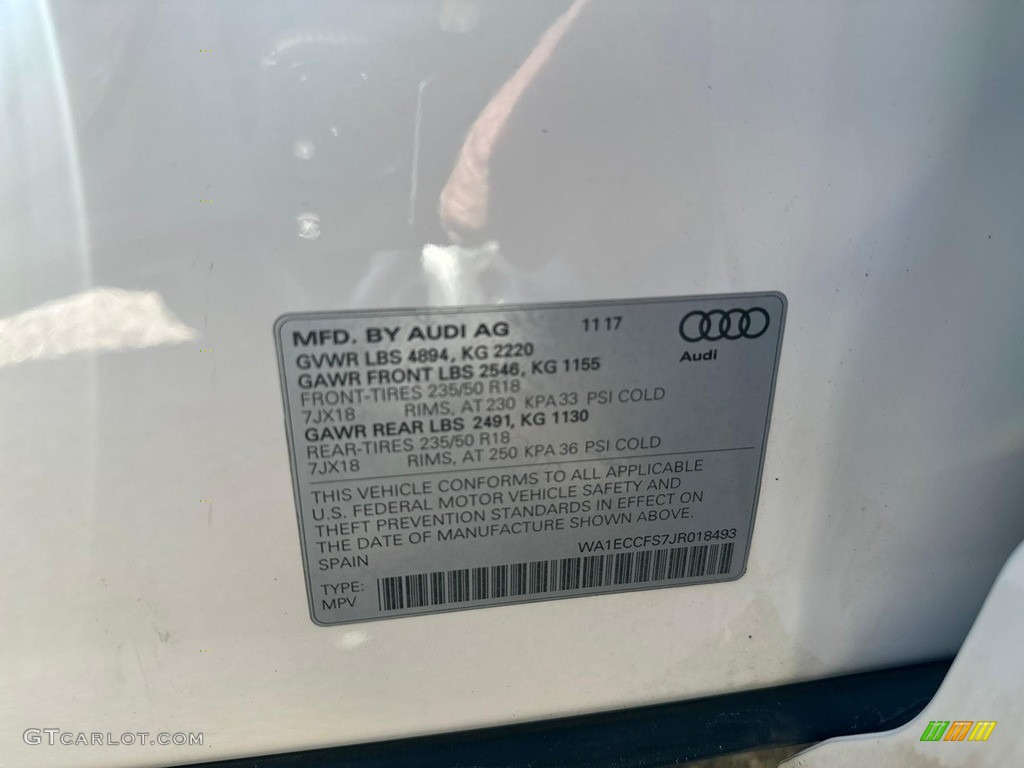 2018 Q3 2.0 TFSI Premium - Cortina White / Black photo #38