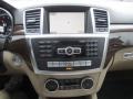 Black - ML 350 4Matic Photo No. 16