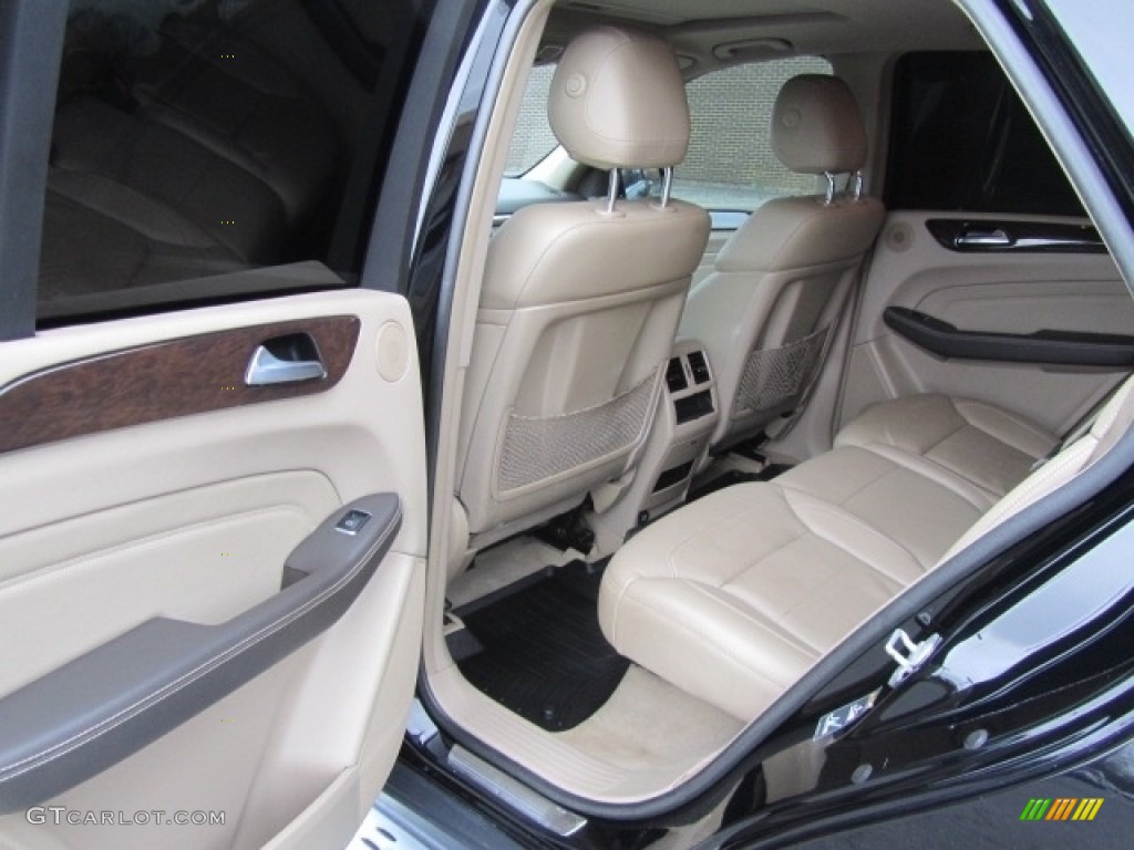 2014 ML 350 4Matic - Black / Almond Beige photo #19