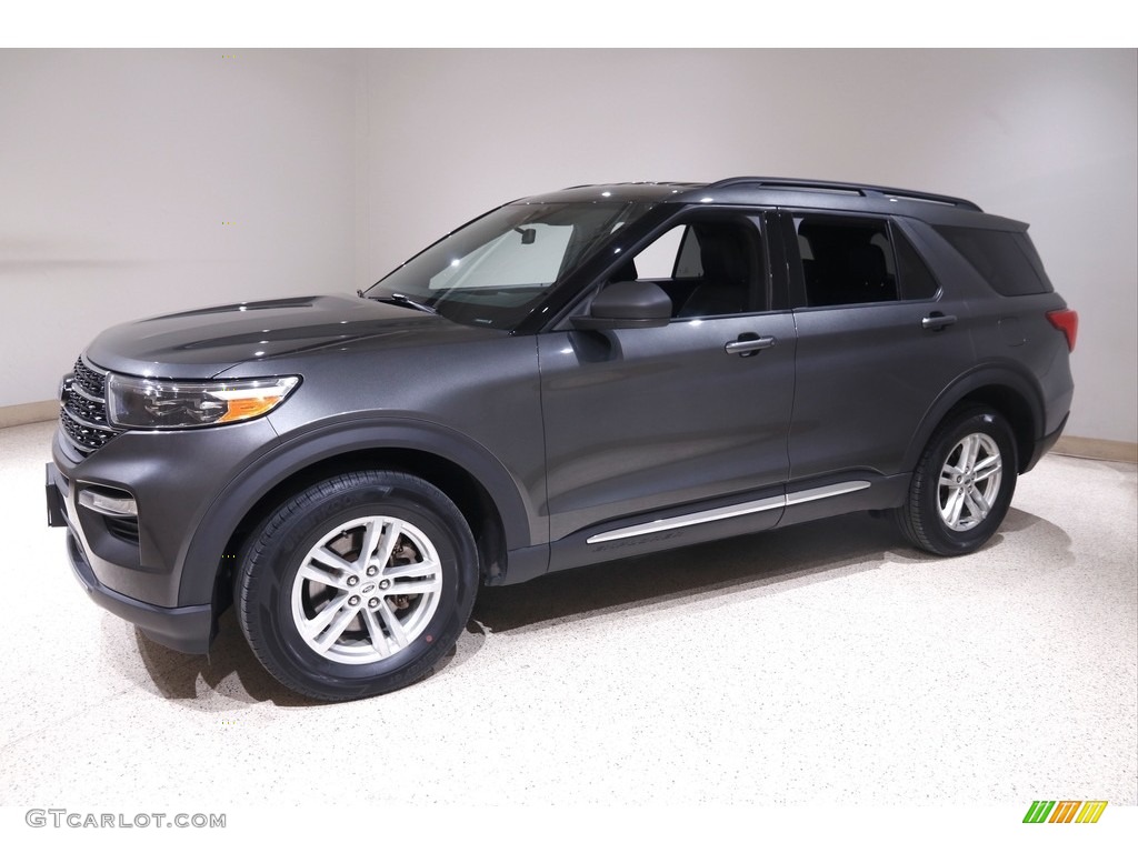 2020 Explorer XLT 4WD - Magnetic Metallic / Ebony photo #3