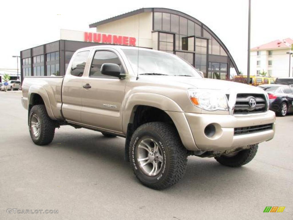 2008 Tacoma Access Cab 4x4 - Desert Sand Mica / Taupe photo #3