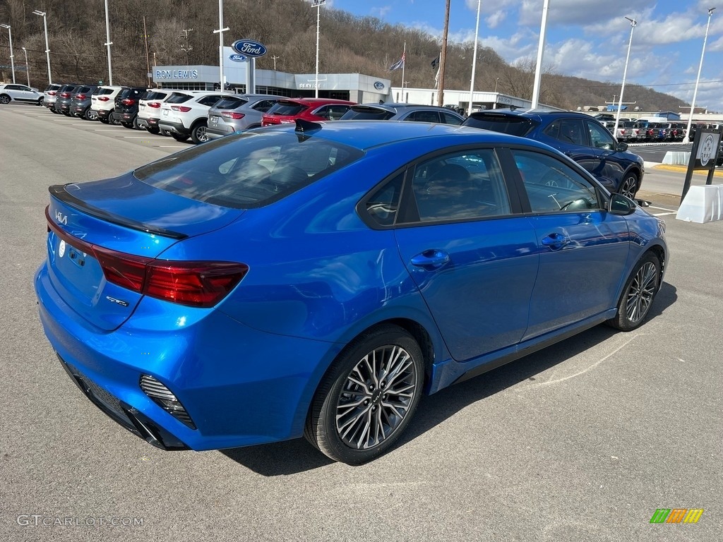 2023 Forte GT-Line - Sporty Blue / Black photo #8