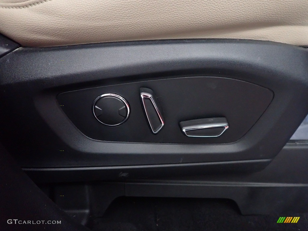 2020 Explorer Limited 4WD - Rapid Red Metallic / Sandstone photo #42