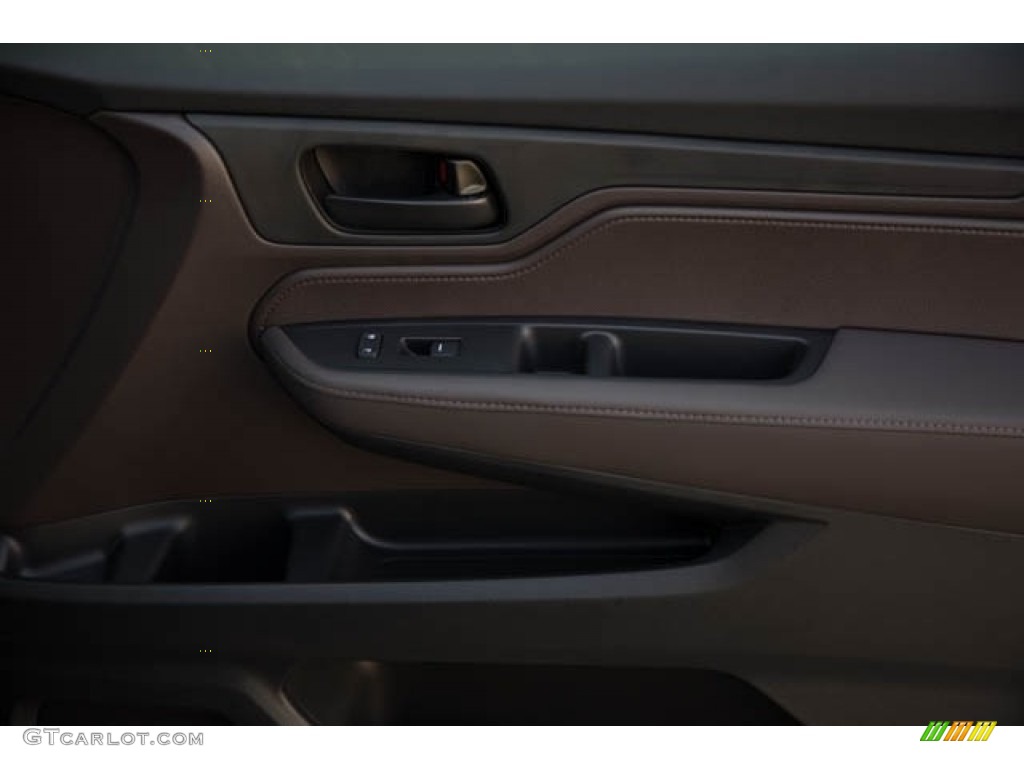 2023 Honda Odyssey EX-L Mocha Door Panel Photo #145643453
