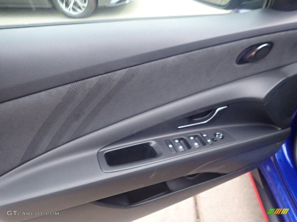 2023 Hyundai Elantra N Standard Elantra N Model Black w/Microsuede Door Panel Photo #145644173