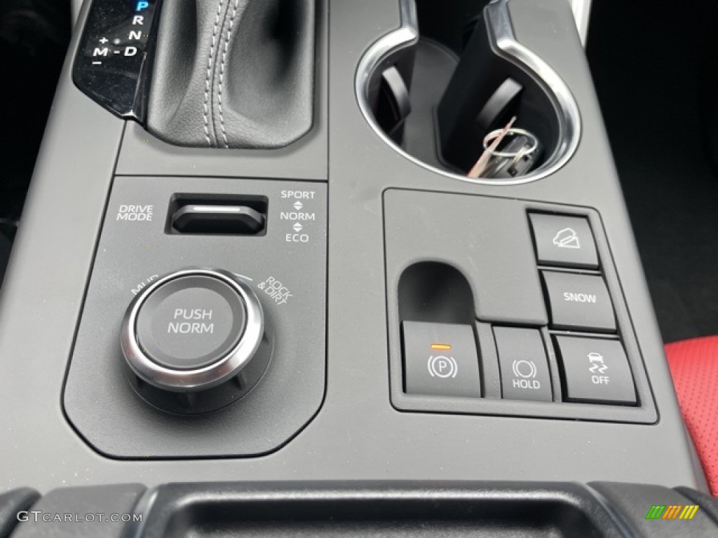 2023 Toyota Highlander XSE AWD Controls Photo #145644802