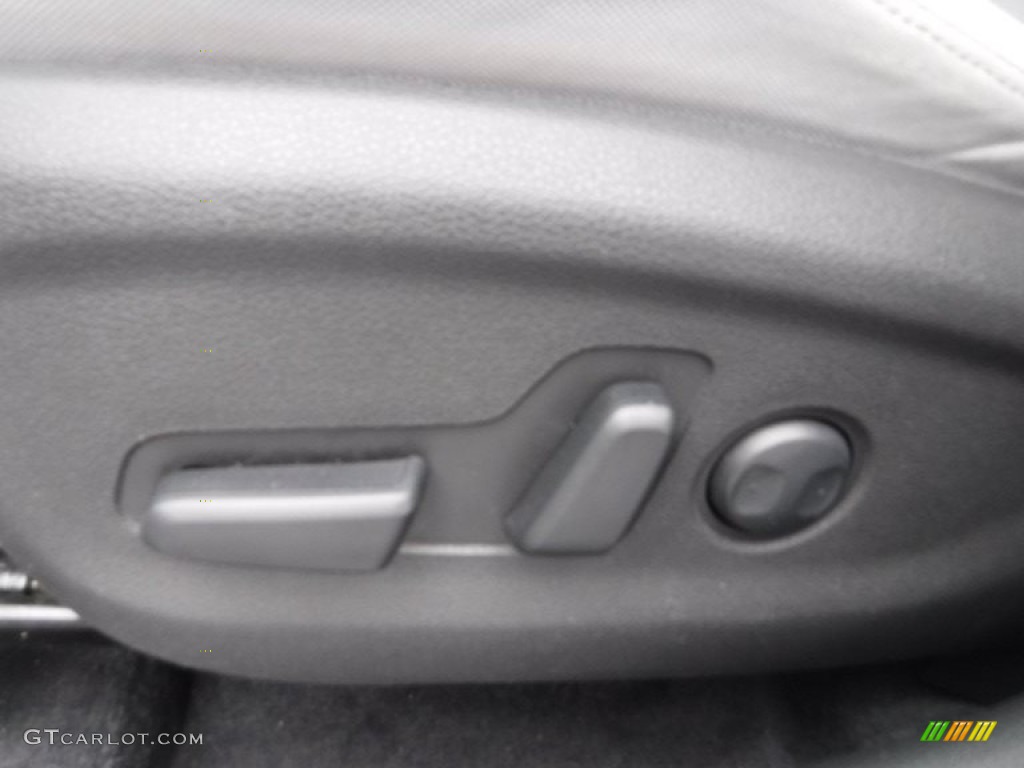 2018 Tucson Value - Molten Silver / Gray photo #13