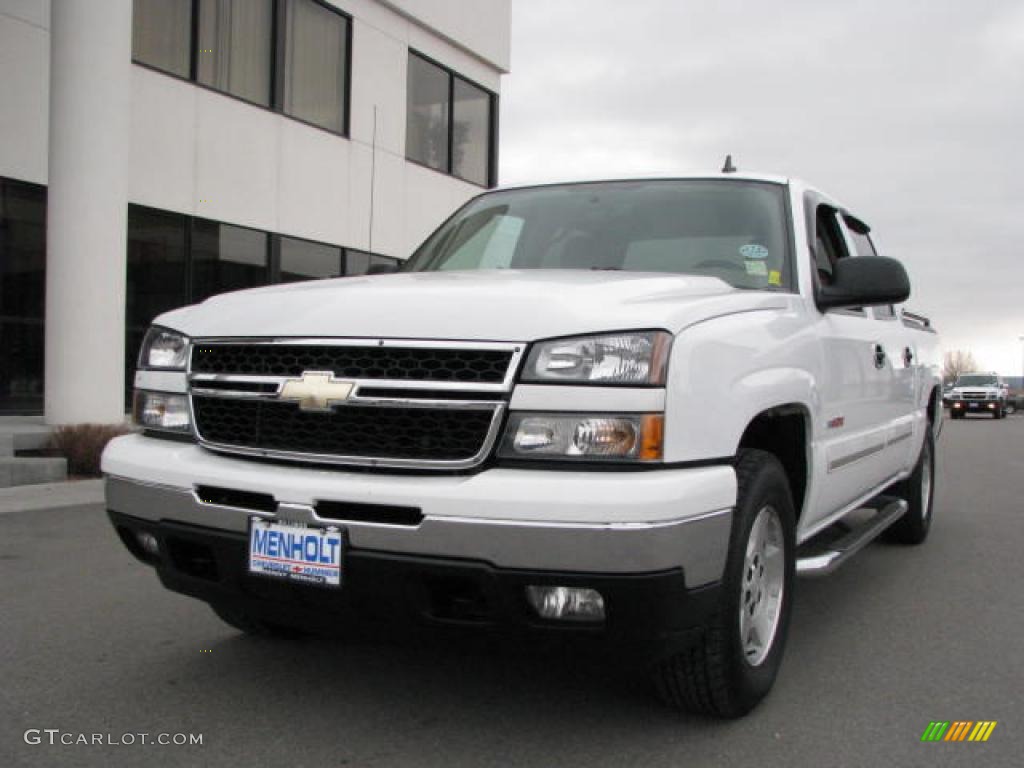 2006 Silverado 1500 LT Crew Cab 4x4 - Summit White / Tan photo #2