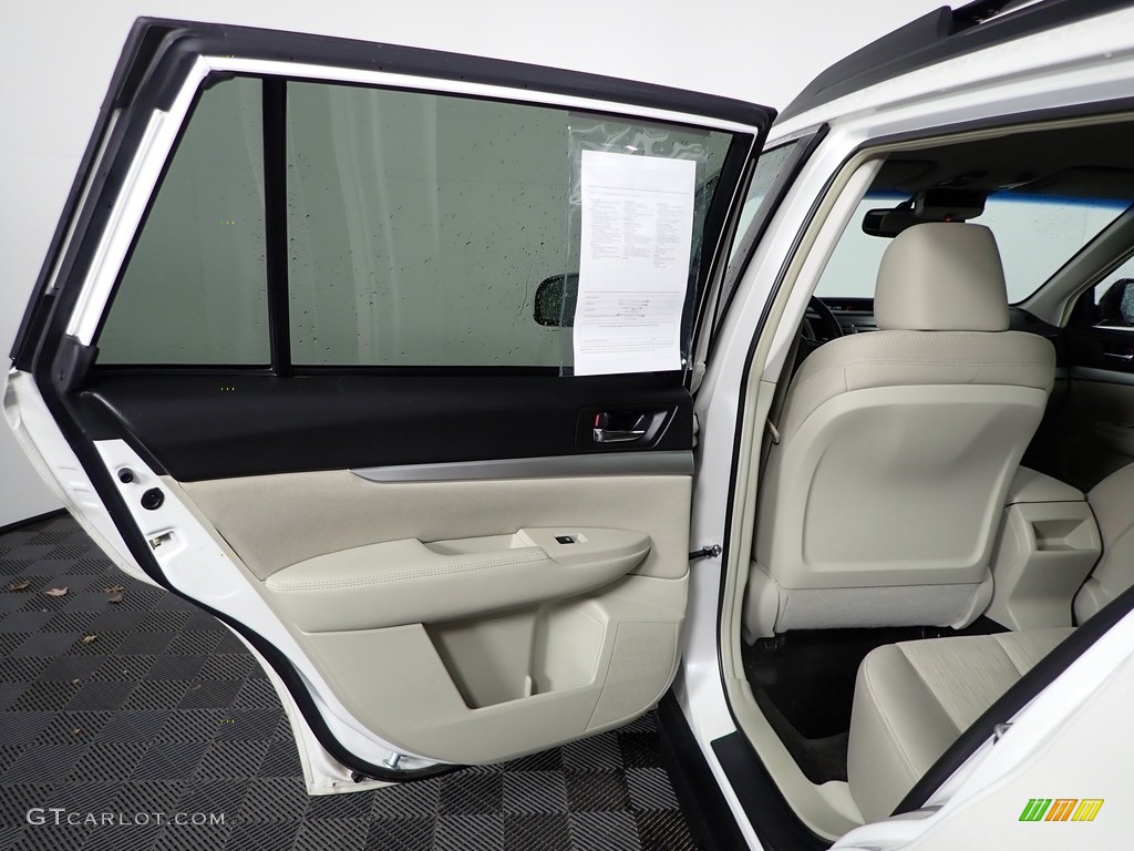 2014 Outback 2.5i Premium - Satin White Pearl / Ivory photo #22