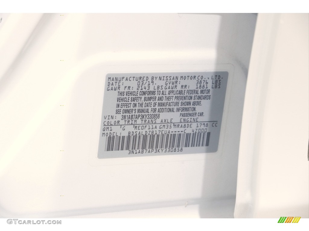 2019 Sentra SV - Fresh Powder / Charcoal photo #20